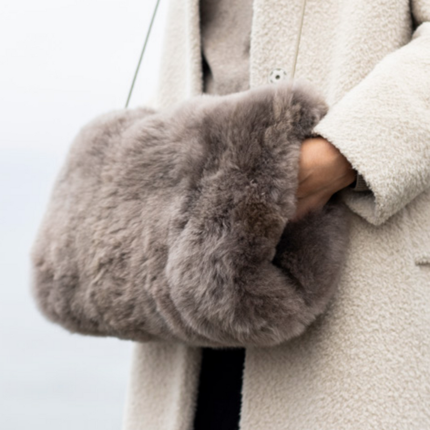 Muff Manu, Doublesided