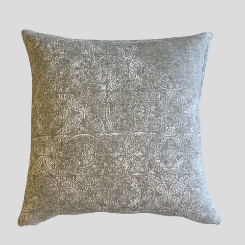 Decorative cushion cover Ajour
