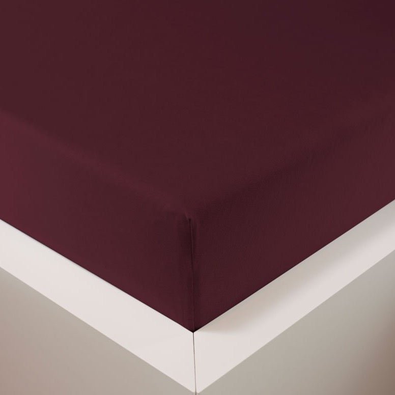 Spannleintuch_bordeaux