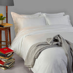 Bed linen Satin Stitch